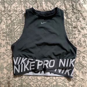 Nike Pro Intertwist Black Sports Bra/Crop size S